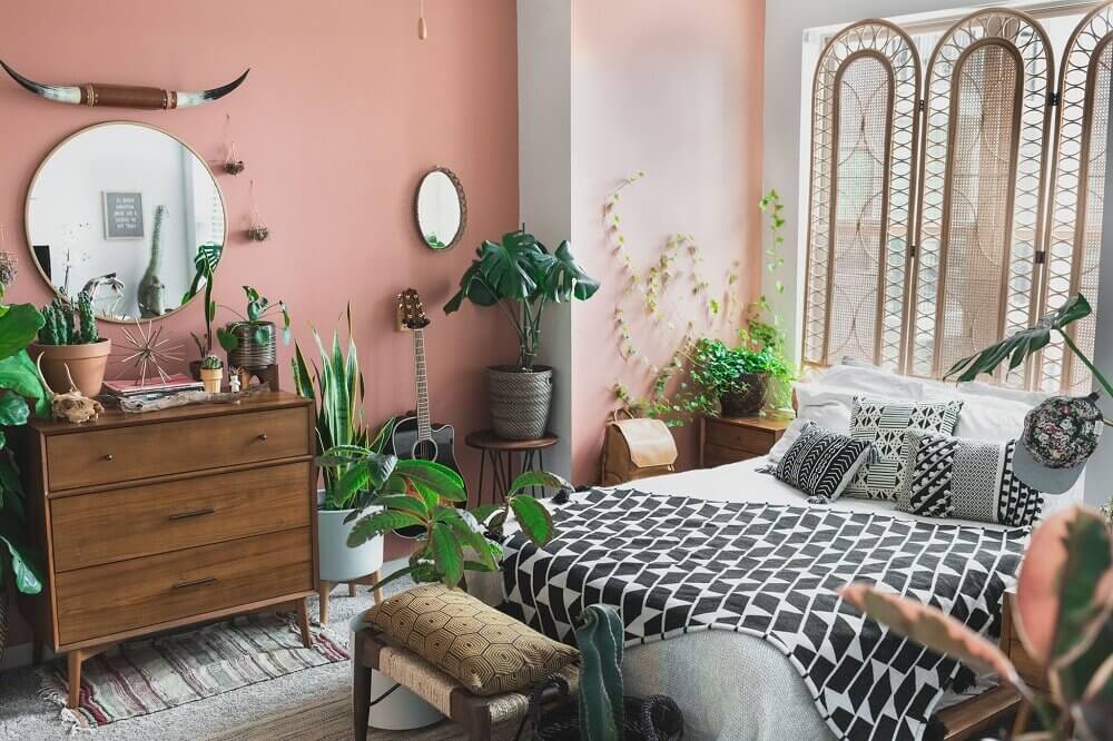 How To Style A Pink Bedroom (For Adults) 32 bedroom-pink-walls-plants-nordroom
