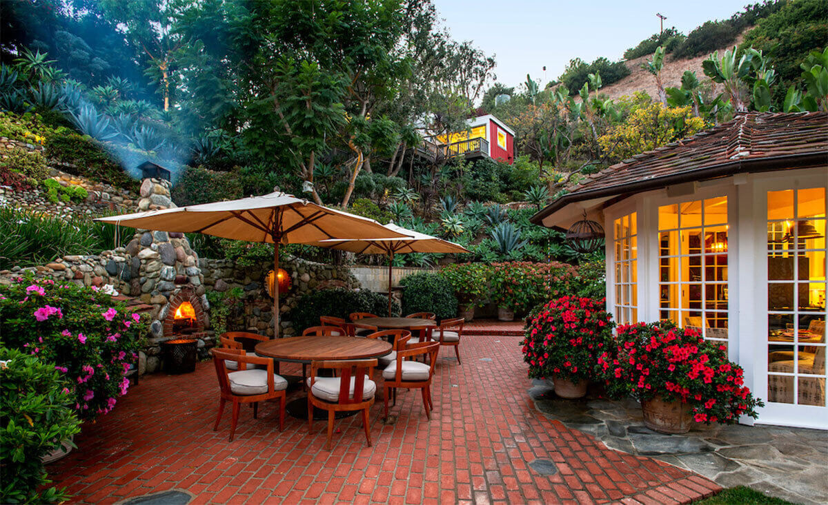 A Fairytale Red Barn Conversion in Malibu 12 bill simmons red barn conversion malibu 10 A Fairytale Red Barn Conversion in Malibu