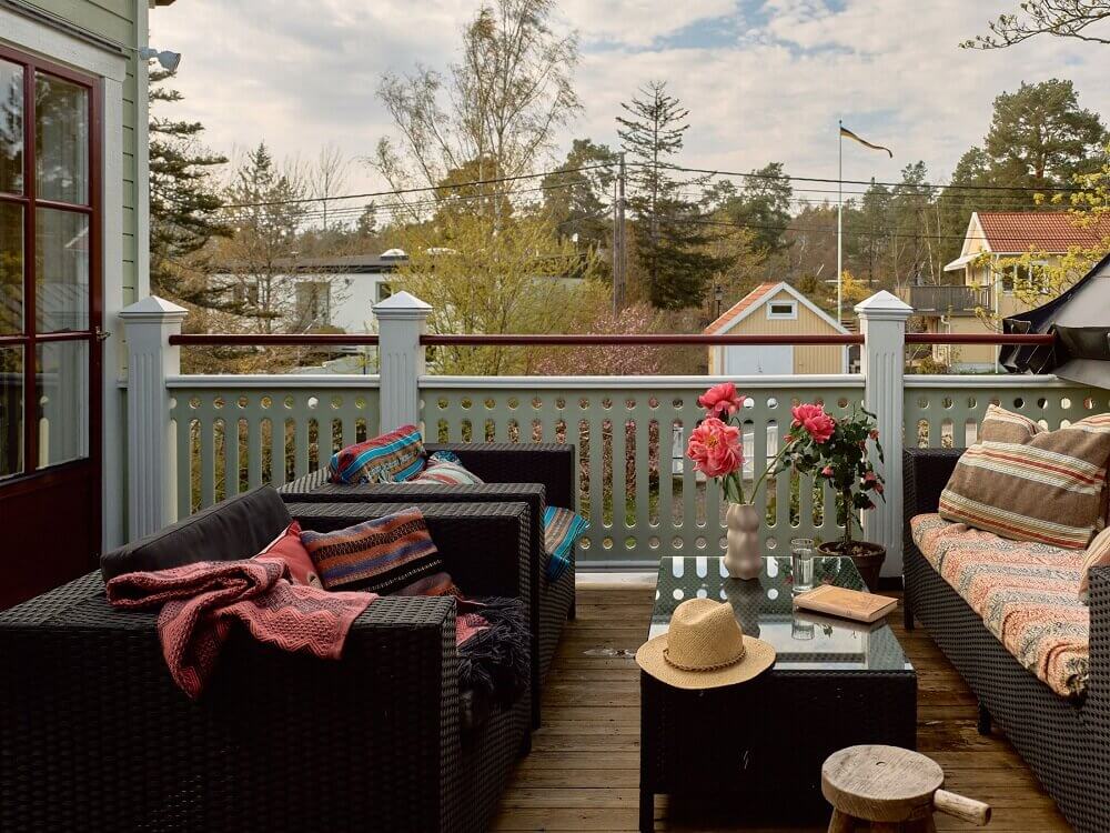 An Idyllic Swedish House With Tower Room 17 idyllic-swedish-house-tower-room-nordroom