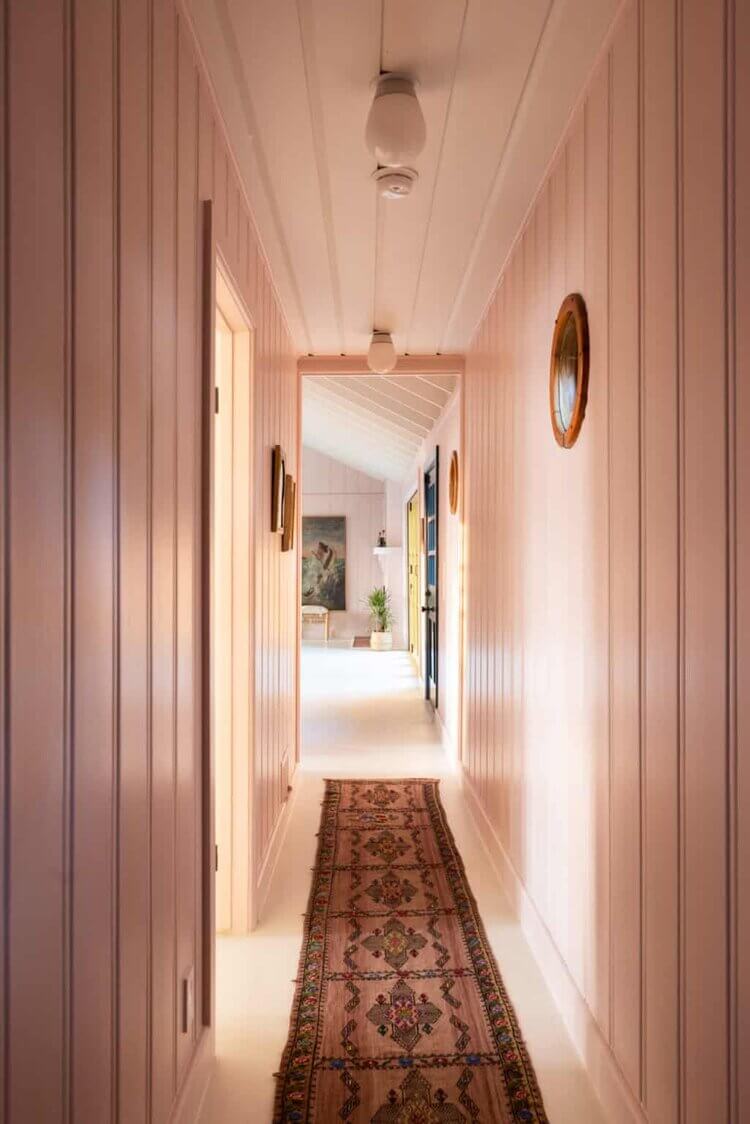 A Pink Living Room in a Mid-Century Home in Los Angeles 11 pink-hallway-midcentury-home-los-angeles-nordroom