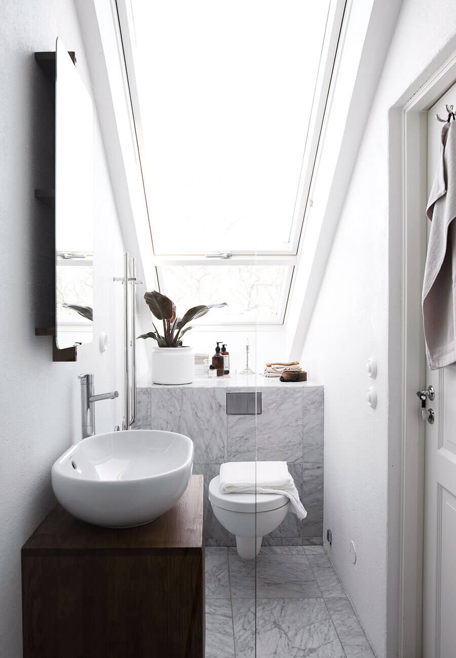 83 Small Bathroom Ideas & How To Make It Look Bigger 86 small-bathroom-design-ideas-nordroom