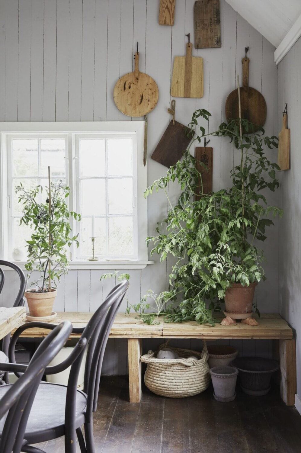 A Small Farmhouse-Style Cottage on a Swedish Allotment 6 wooden-bench-farmhouse-cottage-sweden-cheese-boards-cutting-boards-recycled-nordroom