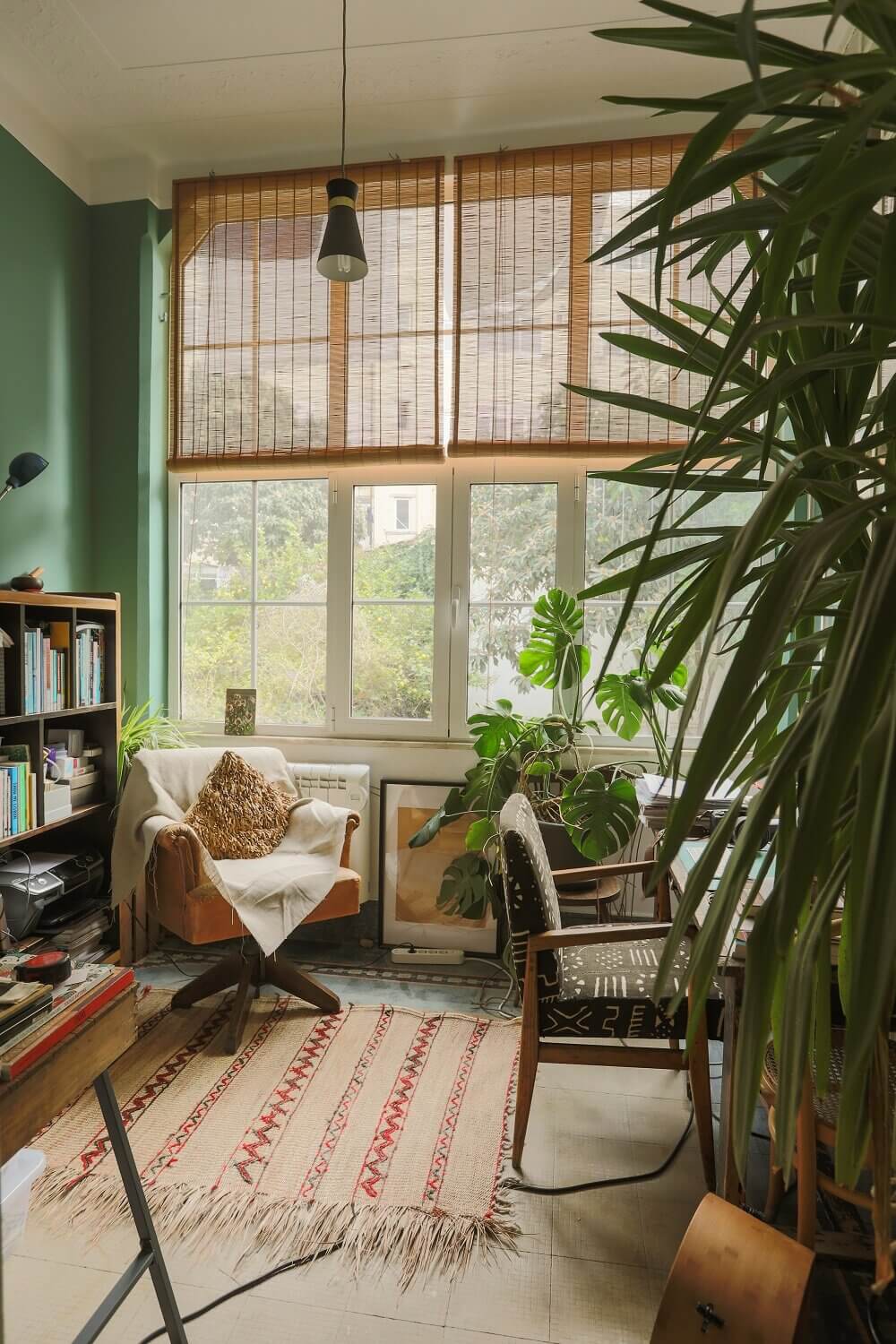 Paula's Beautiful 1930s Apartment in Lisbon 18 1930s-lisbon-apartment-nordroom