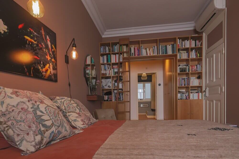Paula's Beautiful 1930s Apartment in Lisbon 20 1930s-lisbon-apartment-nordroom