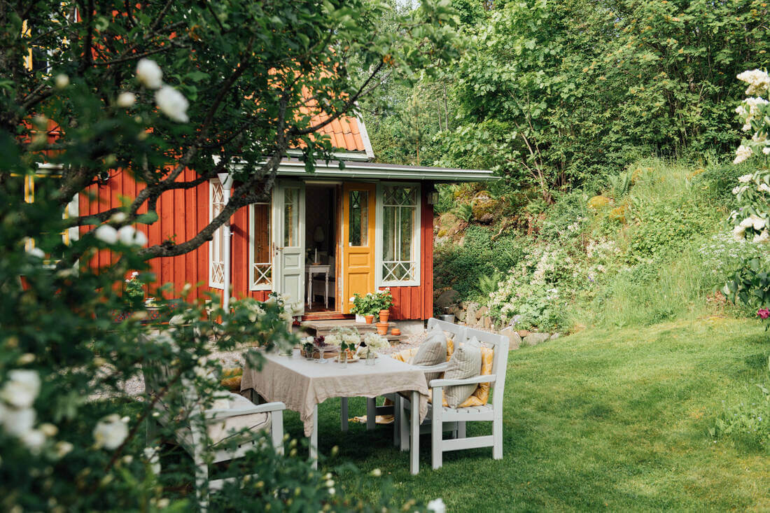 A 19th-Century Swedish Home with Charming Garden 27 19th-century-swedish-home-charming-garden-nordroom