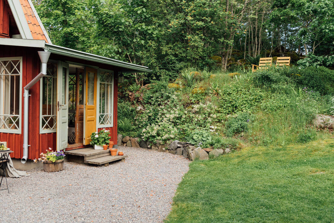 A 19th-Century Swedish Home with Charming Garden 35 19th-century-swedish-home-charming-garden-nordroom