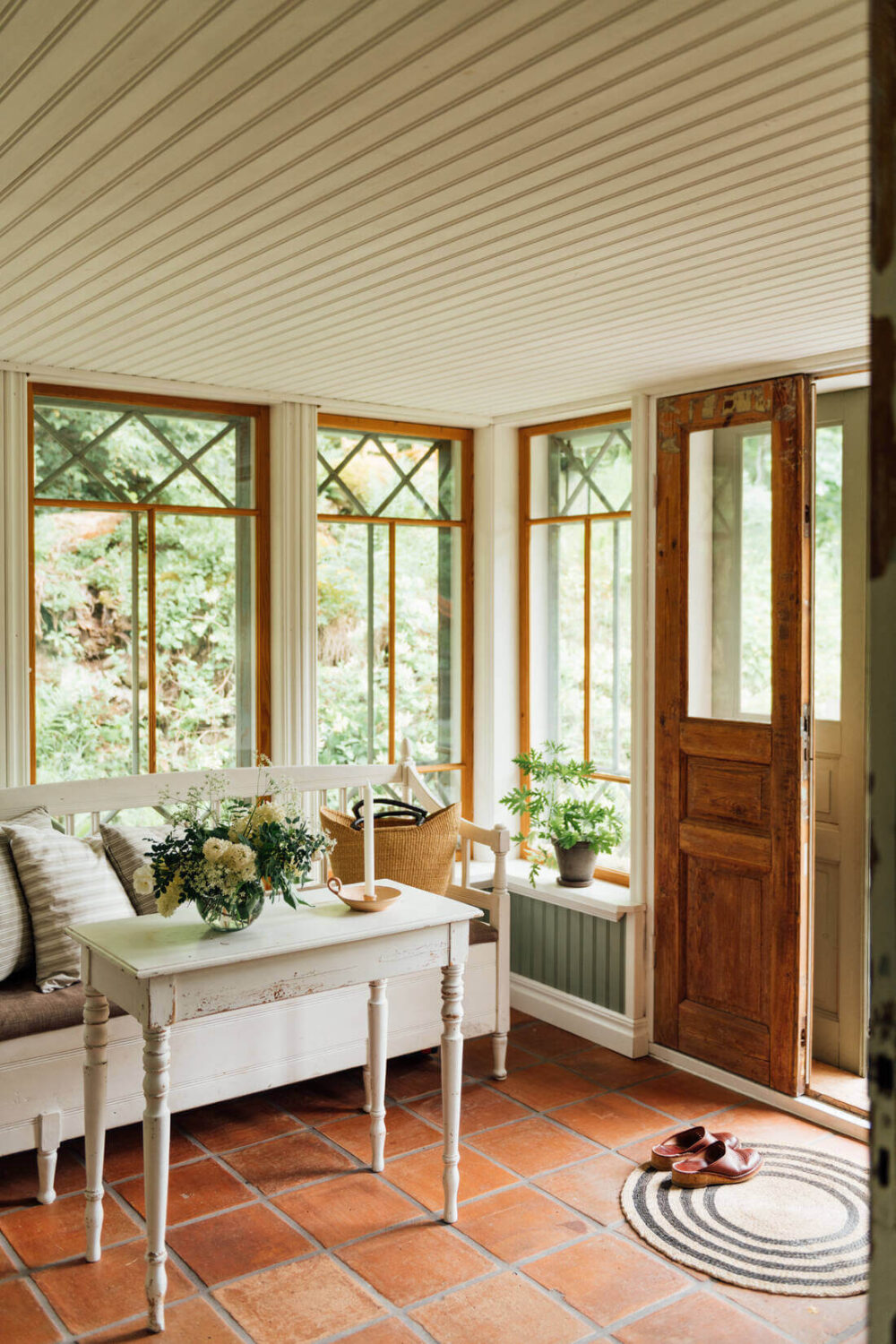 A 19th-Century Swedish Home with Charming Garden 4 19th-century-swedish-home-charming-garden-nordroom