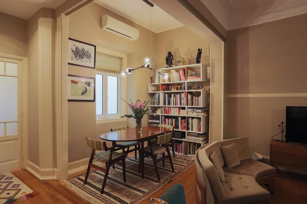 Paula's Beautiful 1930s Apartment in Lisbon 4 1930s-lisbon-apartment-nordroom