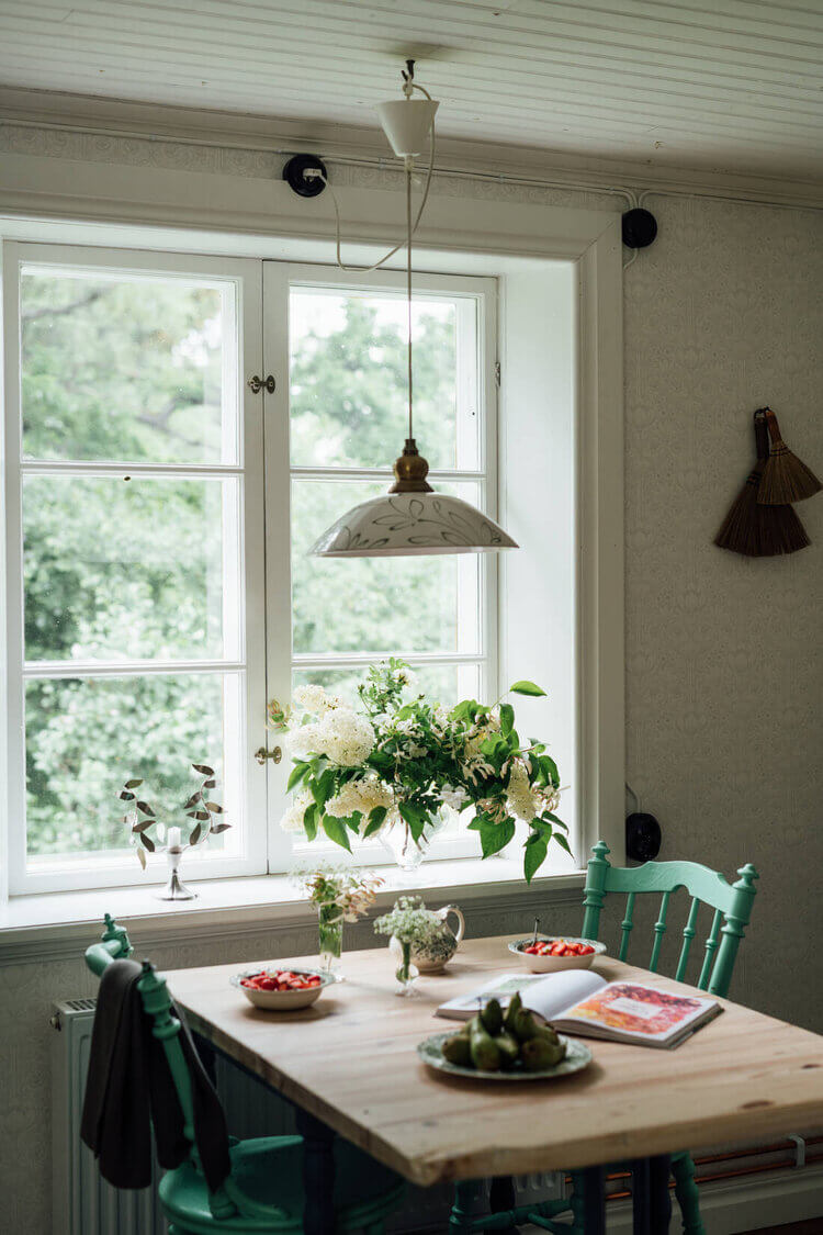 A 19th-Century Swedish Home with Charming Garden 7 19th-century-swedish-home-charming-garden-nordroom
