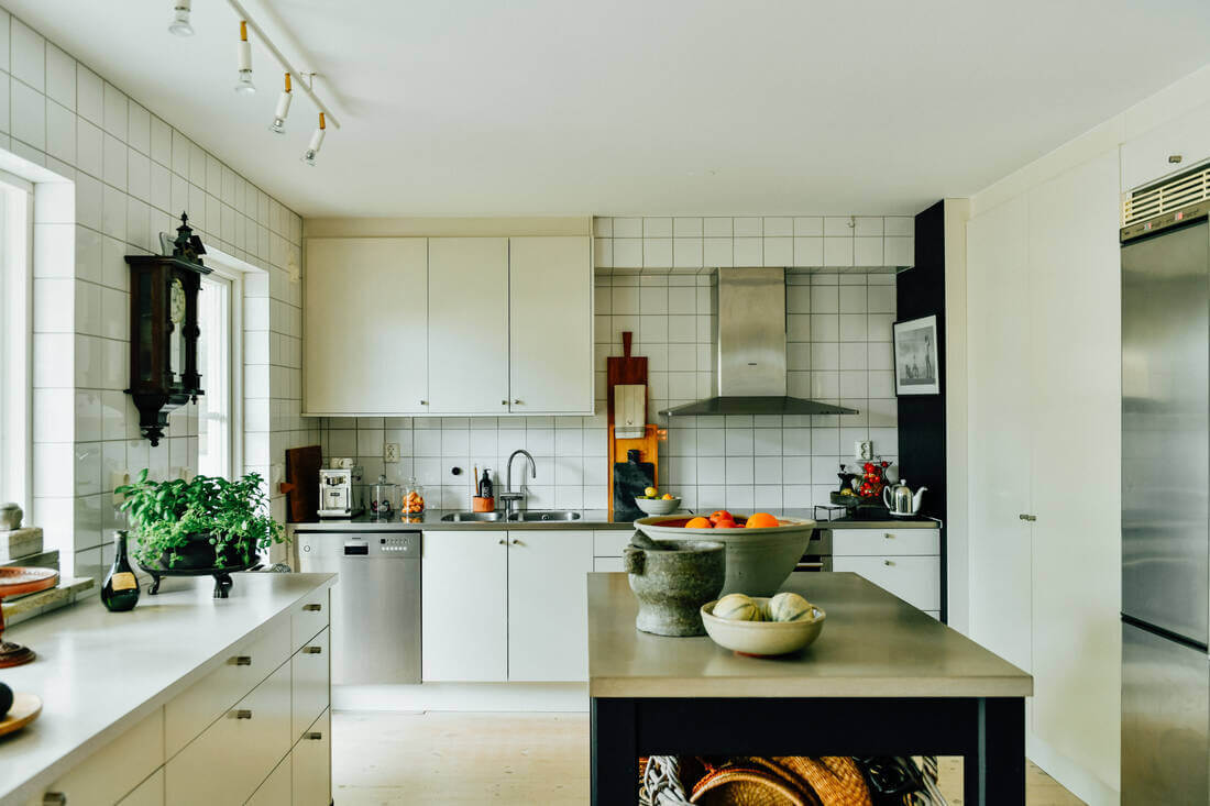 A Cozy Black and White Home in Sweden 8 cozy-black-white-home-sweden-nordroom