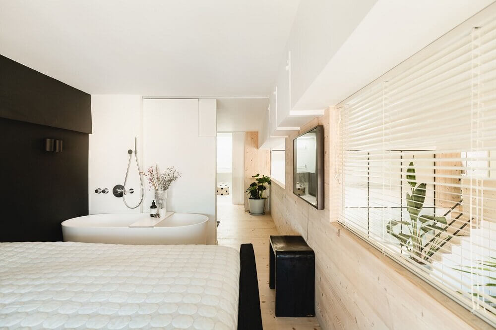 A Modern Loft in a Converted School Building 18 modern-loft-converted-school-building-amsterdam-nordroom