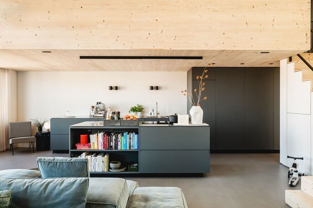 A Modern Loft in a Converted School Building 4 modern-loft-converted-school-building-amsterdam-nordroom