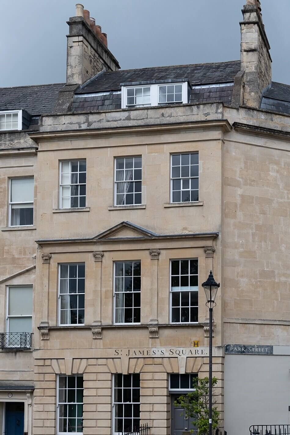 A Vibrant Colorful Townhouse in Bath 28 vibrant-colorful-townhouse-bath-nordroom