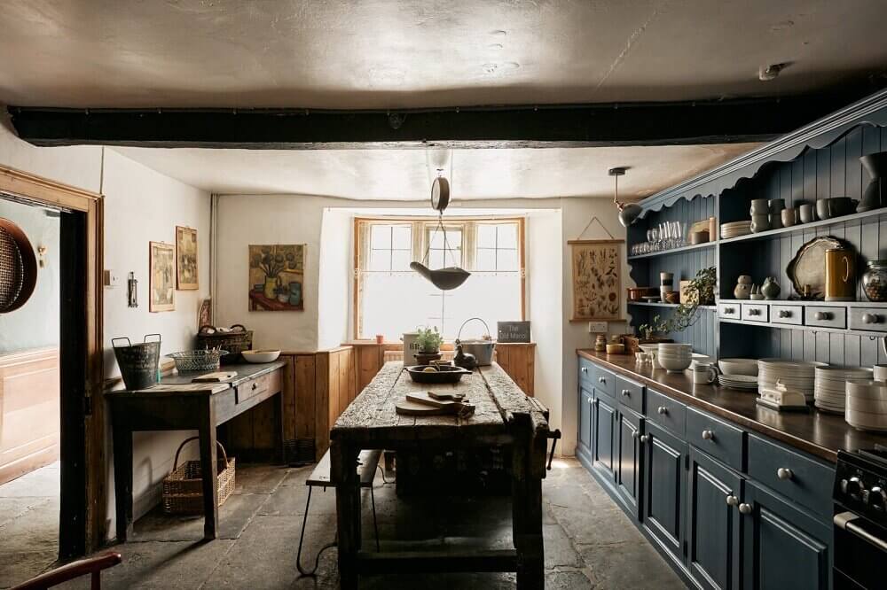 An English Country House with Historic Features 6 english-country-house-historic-features-nordroom