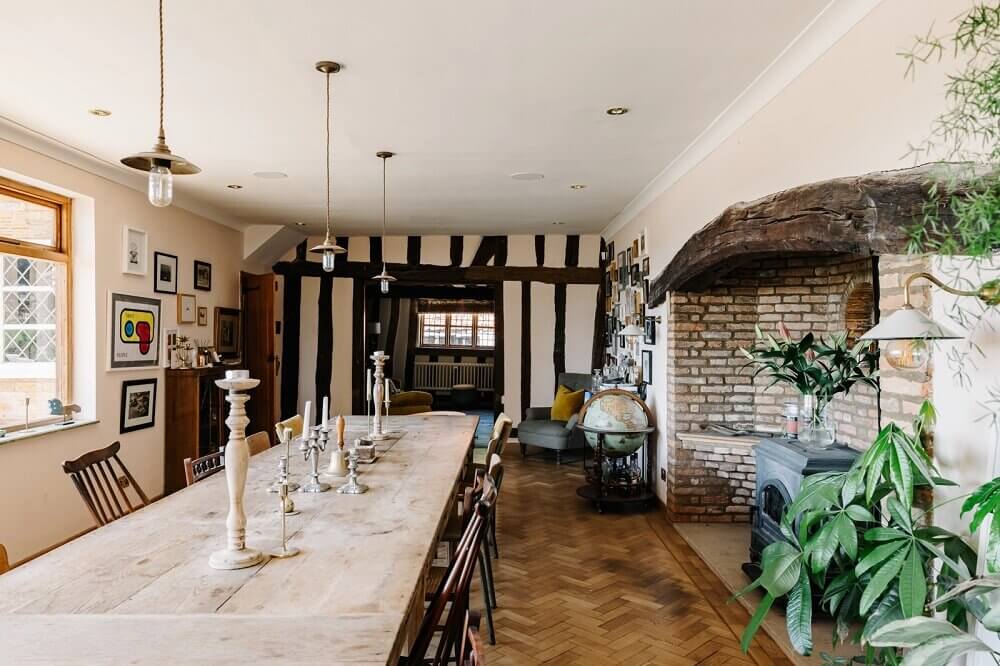 An English Farmhouse Brimming With History 13 english-farmhouse-brimming-with-history-nordroom