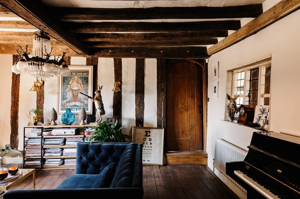 An English Farmhouse Brimming With History 4 english-farmhouse-brimming-with-history-nordroom