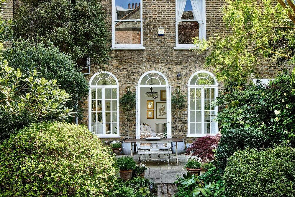 A Light-Filled Maisonette With Lovely Garden 18 garden-london-maisonette-nordroom
