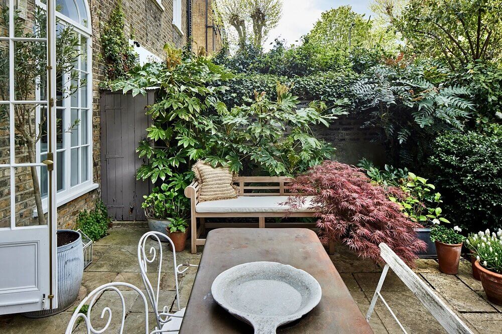 A Light-Filled Maisonette With Lovely Garden 26 garden-london-maisonette-nordroom