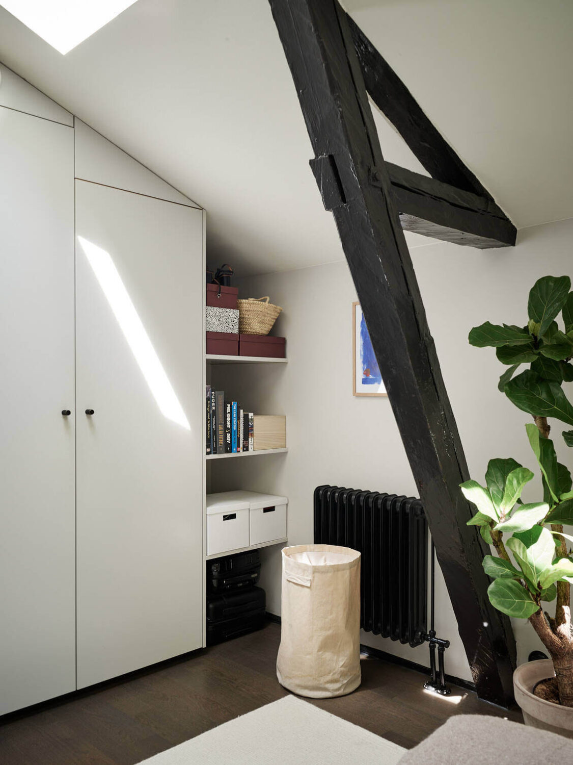 A Small Scandinavian Maisonette in a Historic Building 14 small-scandinavian-maisonette-nordroom