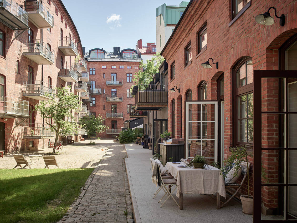 A Small Scandinavian Maisonette in a Historic Building 17 small-scandinavian-maisonette-nordroom