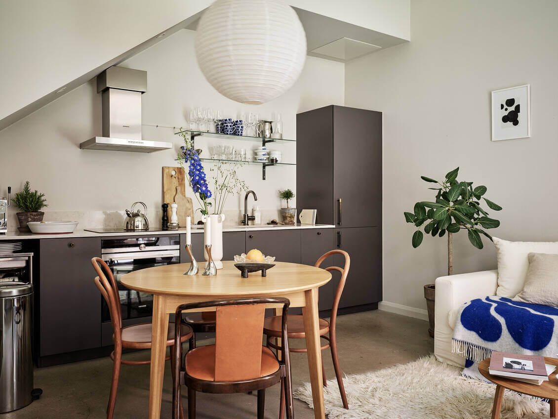 A Small Scandinavian Maisonette in a Historic Building 7 small-scandinavian-maisonette-nordroom