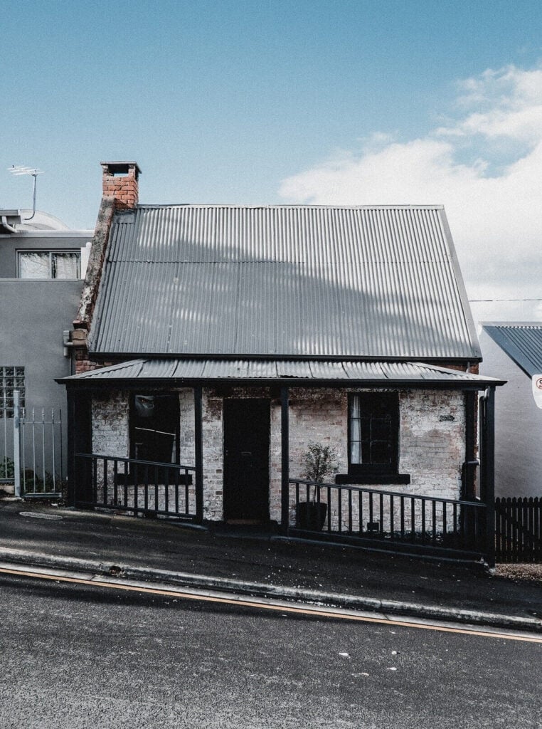 Captains Cottage: A Warm Airbnb Cottage on Tasmania 16 captains-cottage-vintage-airbnb-cottage-hobart-tasmania
