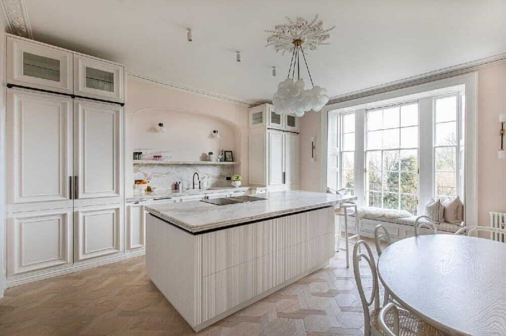 A Peaceful Townhouse in Bath With A Pink Surprise 2 serene-townhouse-bath-kitchen-gainsborough-nordroom