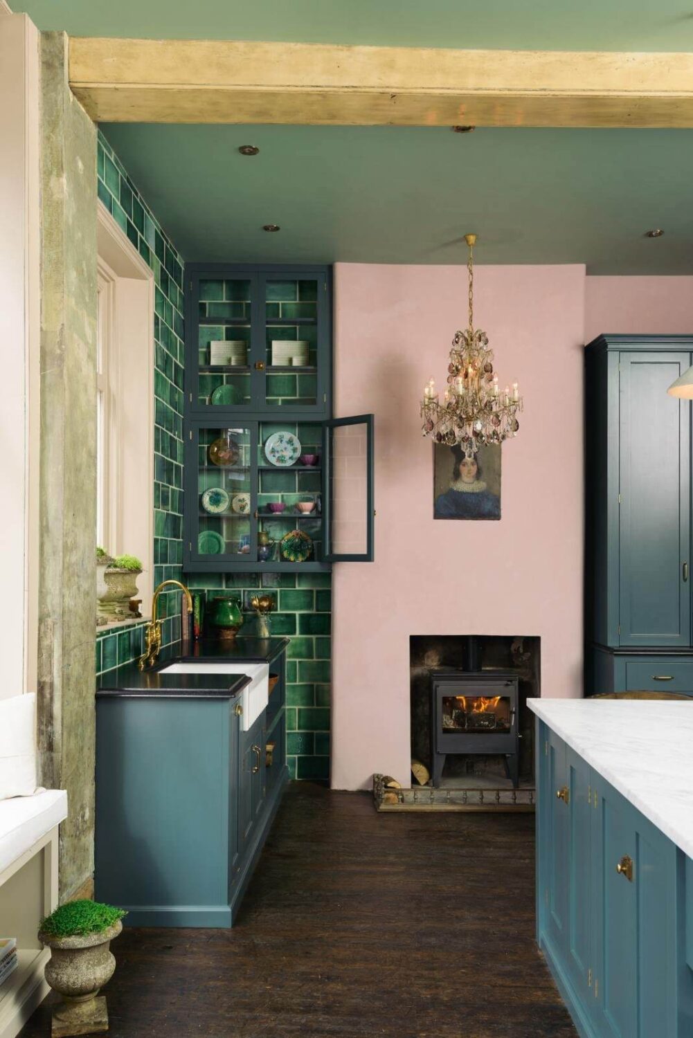Green Kitchen Design Ideas That You'll Love 37 green-tiles-colorful-devol-kitchen-nordroom