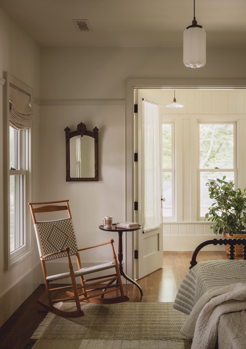 Reading Nooks in a Stylish Iowa City Home 17 bedroom-rocking-chair-iowa-city-house-jessica-helgerson-nordroom