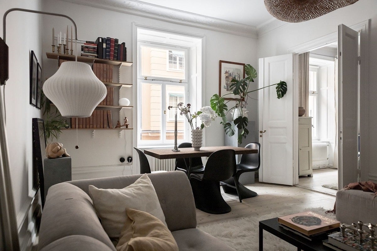 A Bright and Natural Scandinavian Apartment 5 bright-natural-scandinavian-apartment-period-details-nordroom