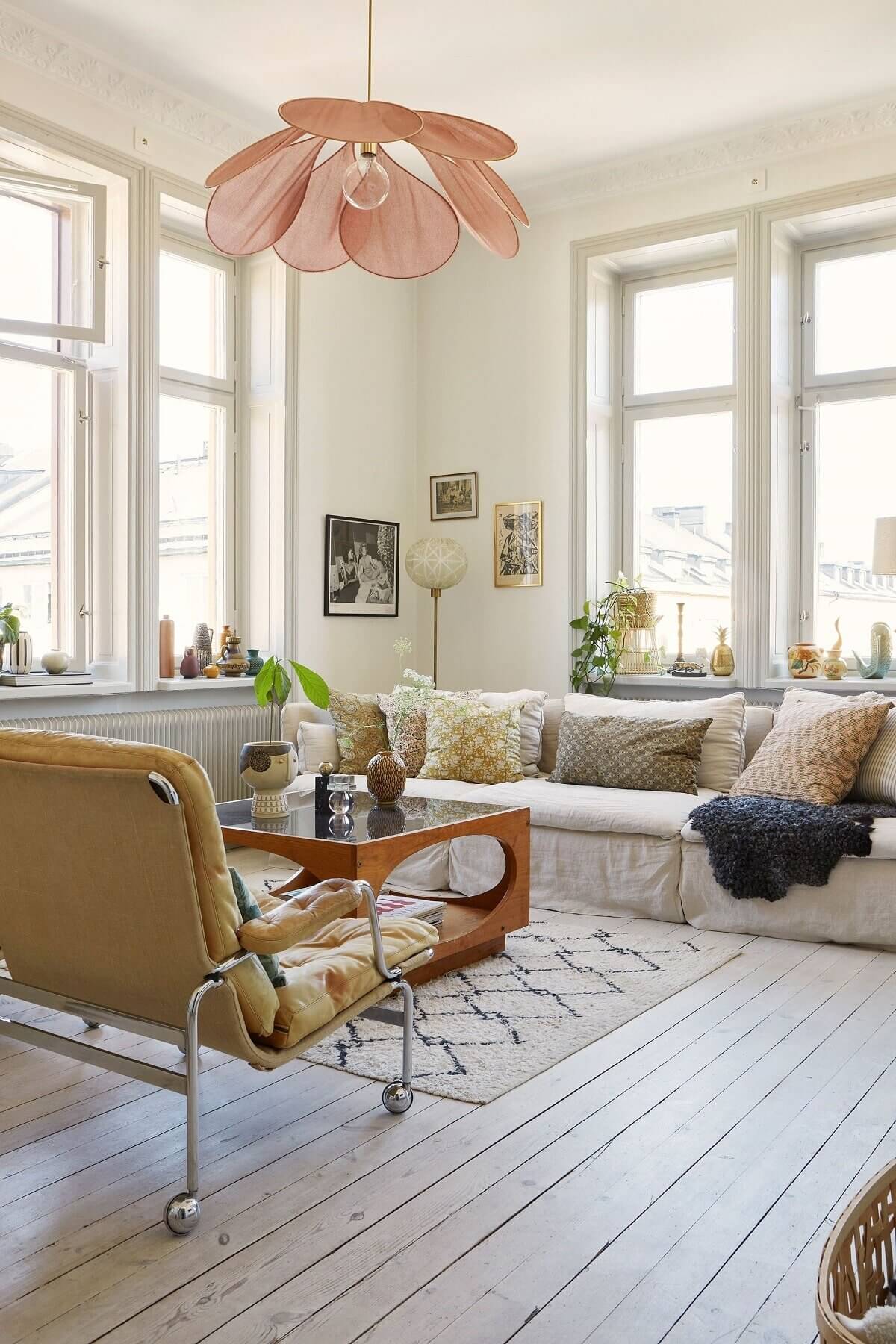 light-scandinavian-living-room-nordroom