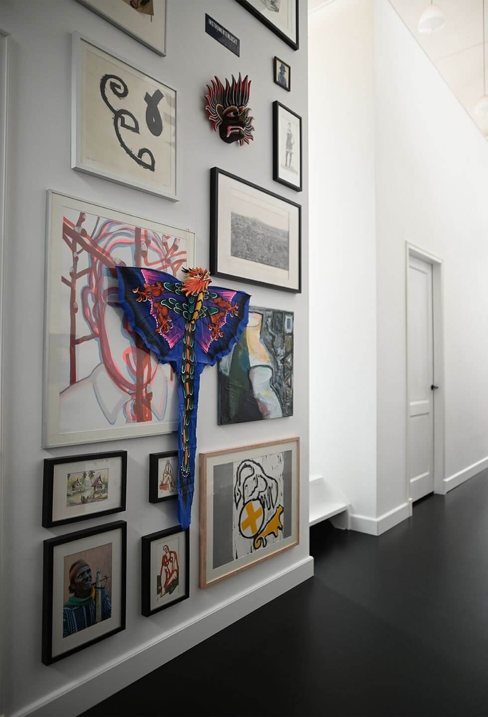 A Modern Chapel Conversion with Bright Colors 11 modern-chapel-conversion-bright-colors-nordroom