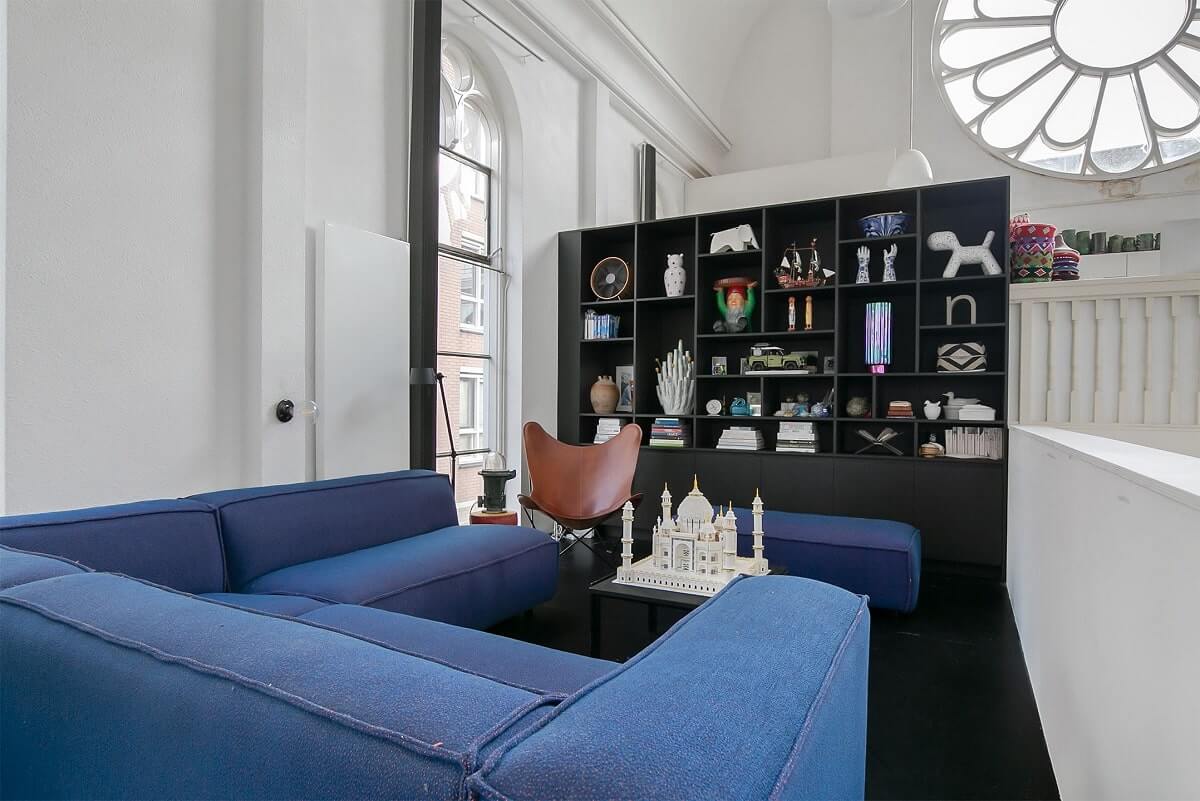 A Modern Chapel Conversion with Bright Colors 14 modern-chapel-conversion-bright-colors-nordroom