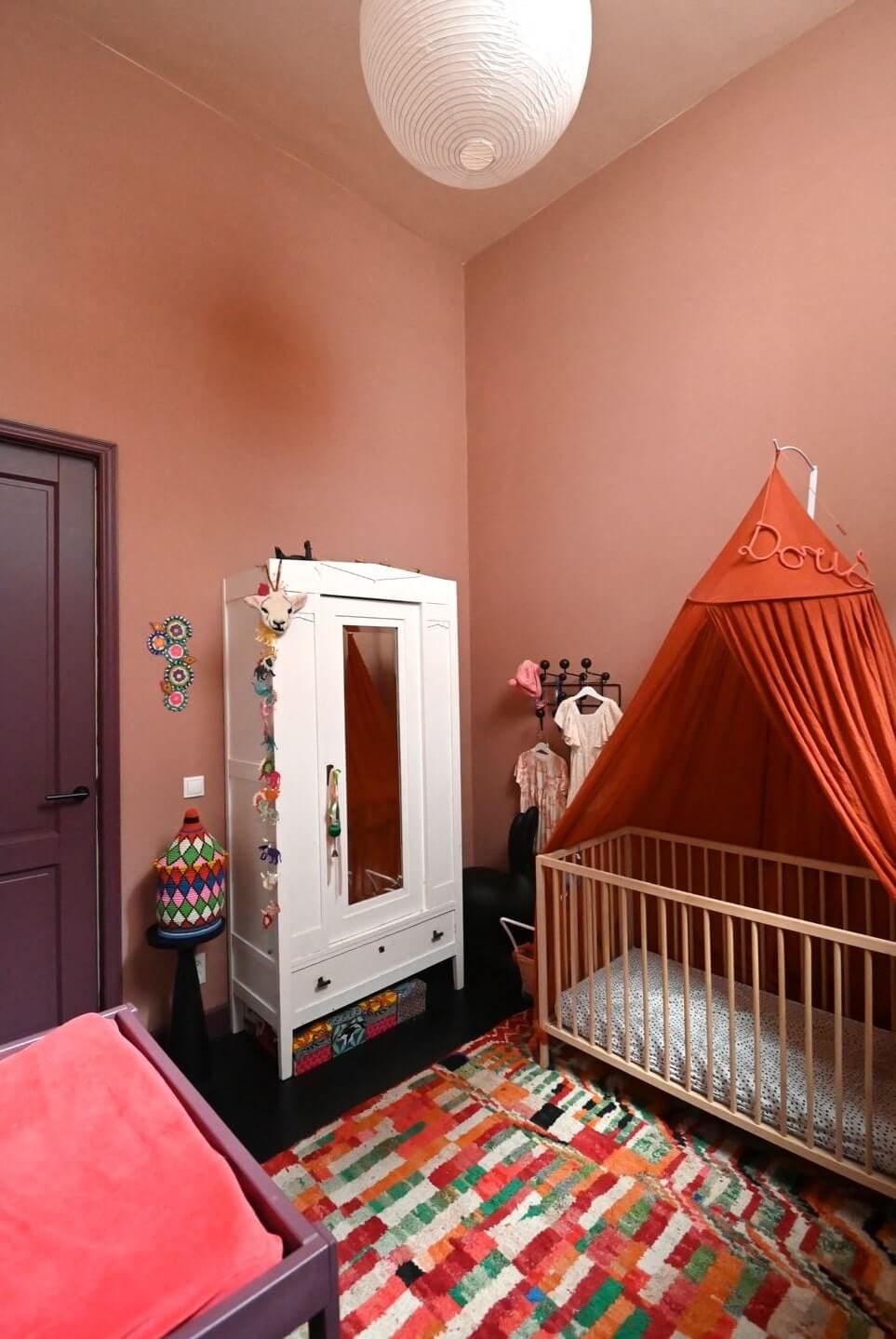 A Modern Chapel Conversion with Bright Colors 17 modern-chapel-conversion-bright-colors-nordroom