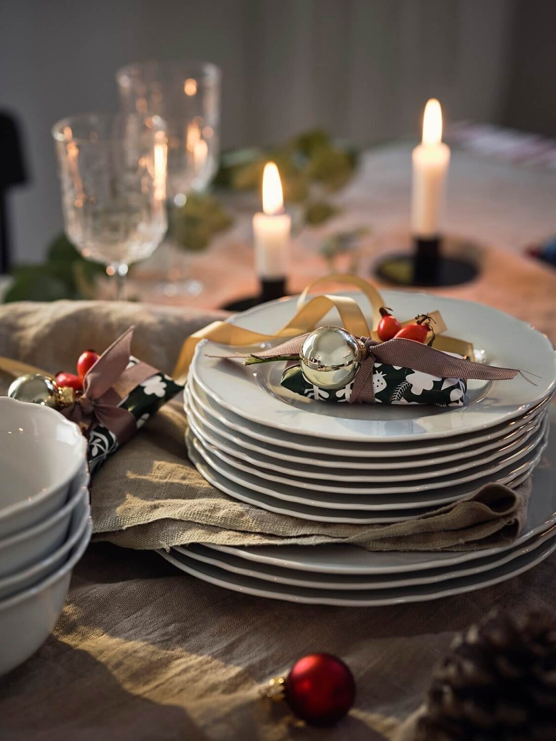 IKEA Christmas Collection 2021 6 IKEA-Christmas-decorations-table-setting-nordroom