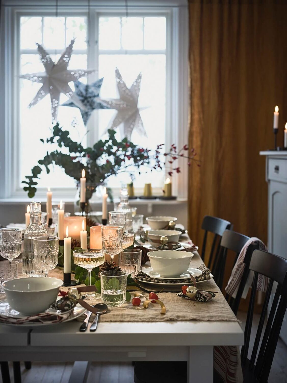 IKEA Christmas Collection 2021 3 IKEA-Christmas-table-setting-decorations-nordroom