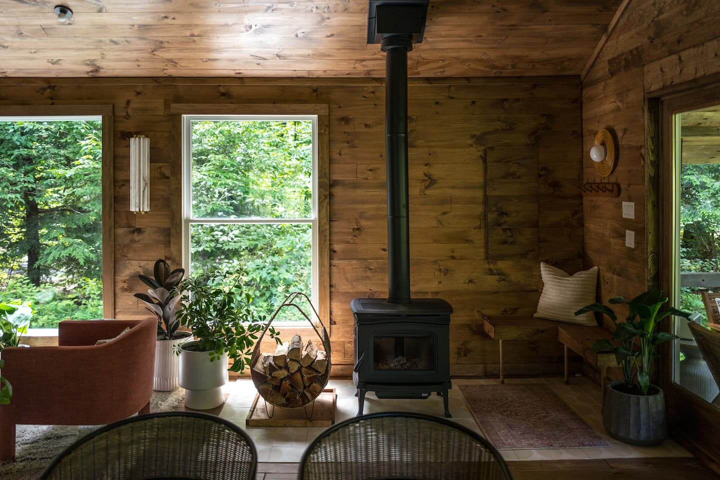 The Cabin by The Hunter Houses 8 airbnb-cottage-new-york-nordroom