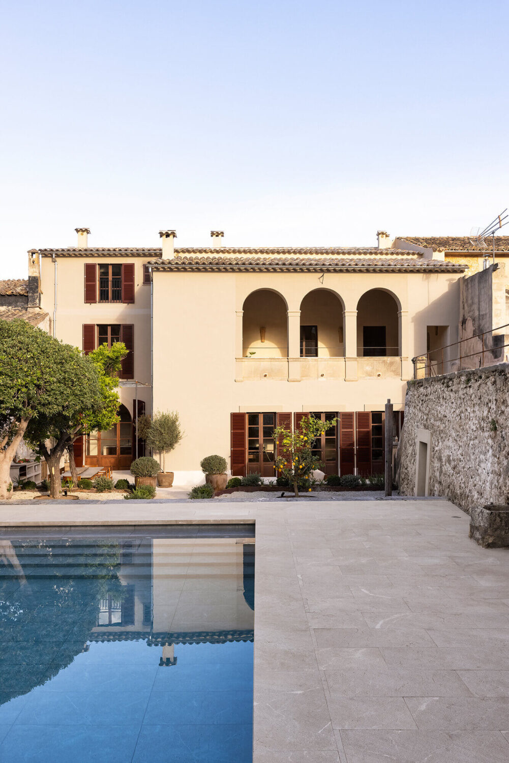 A Renovated Historic Townhouse on Mallorca 28 architecture-historic-townhouse-majorca-durietz-design-nordroom