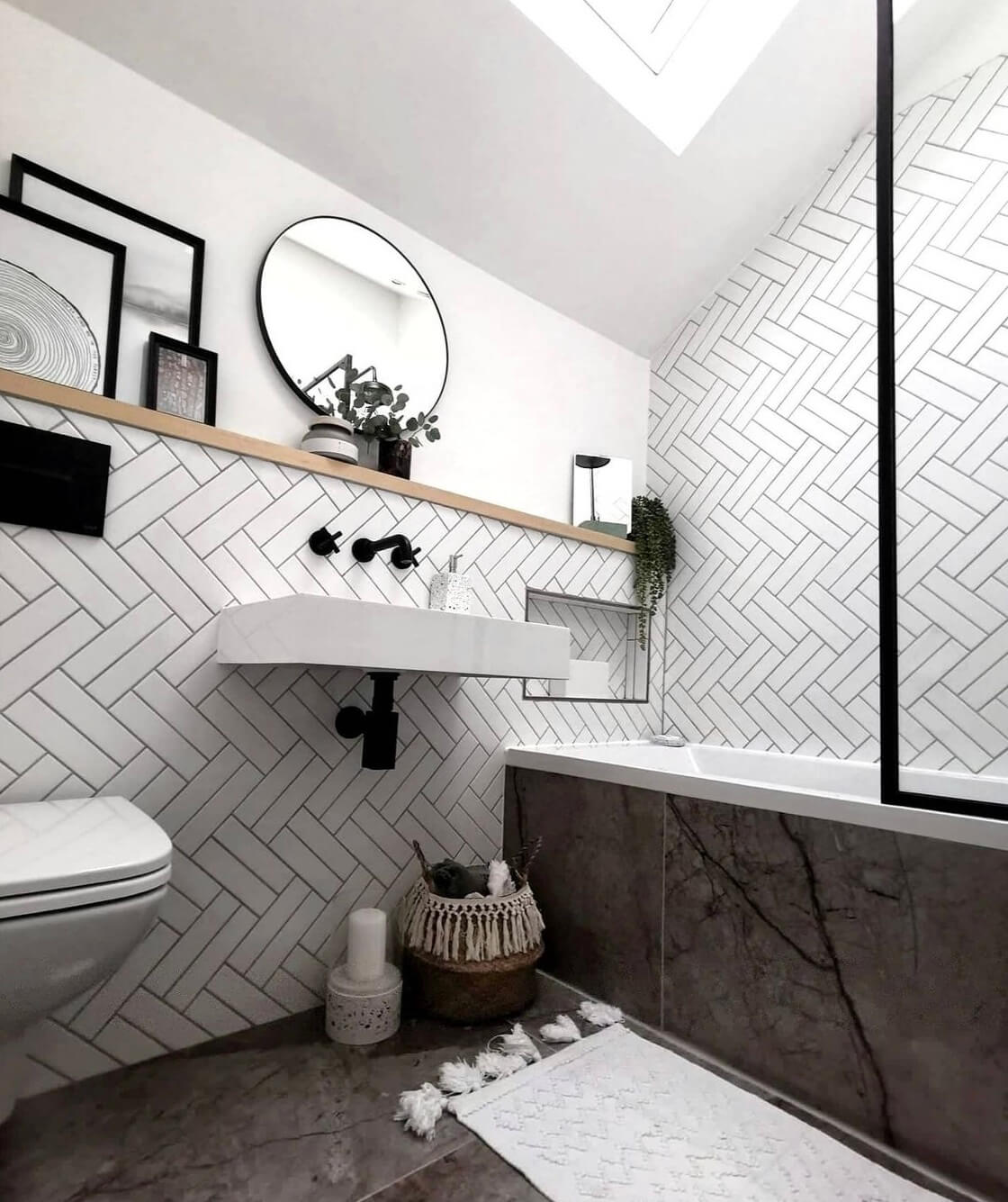 Heather's Colorful Eclectic Home in Scotland 16 bathroom-eclectic-colorful-home-nordroom