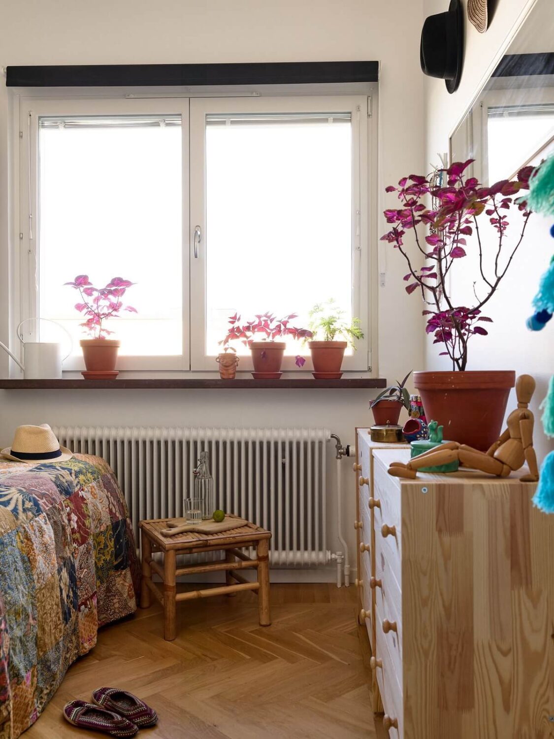A Natural Scandi Boho Apartment 11 bedroom-wooden-floor-scandinavian-apartment-nordroom