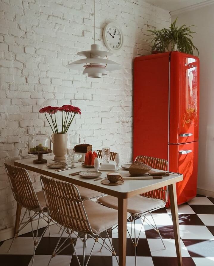 A Warm Scandinavian-Inspired Home in Poland 13 black-white-checkerboard-floor-nordroom