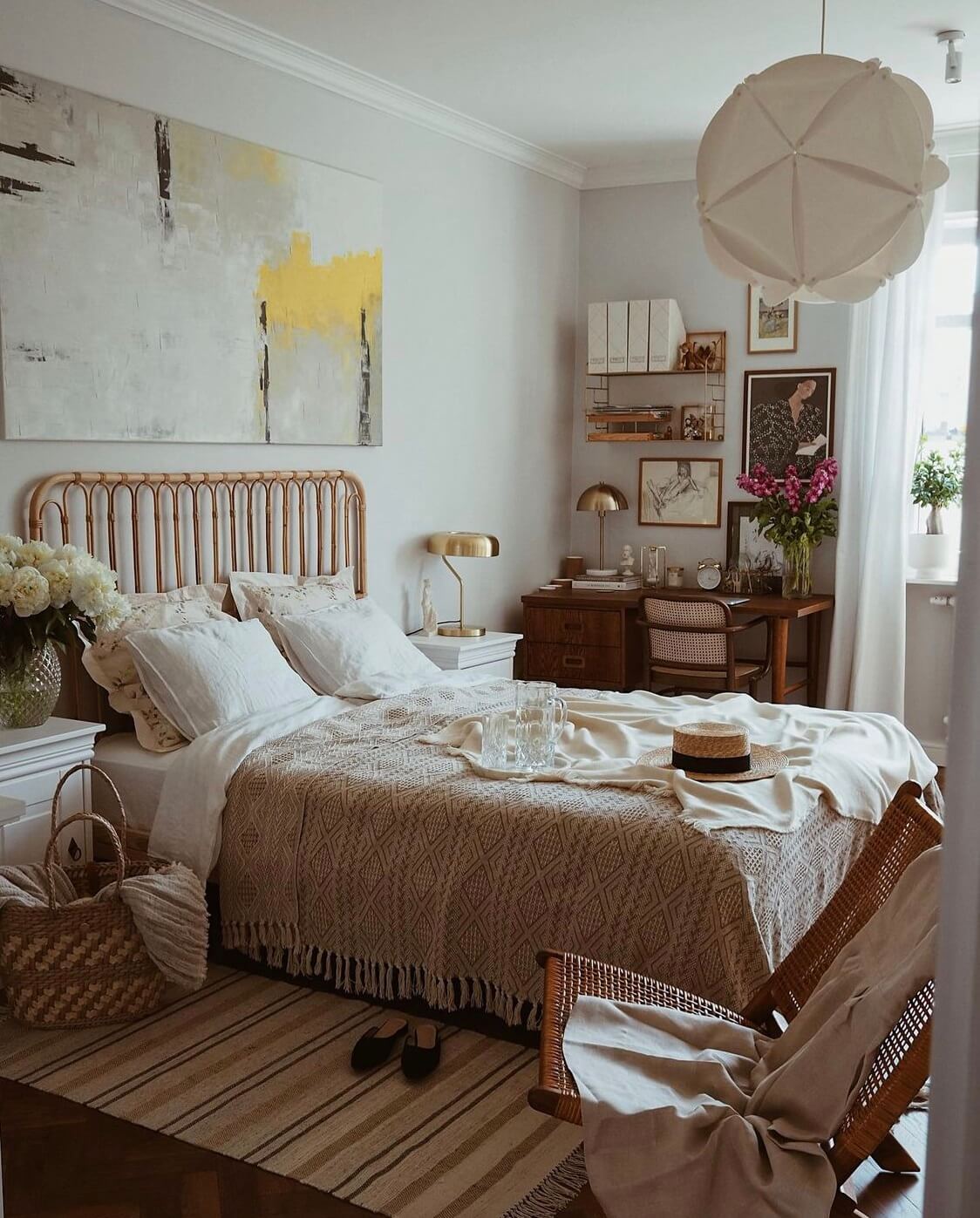A Warm Scandinavian-Inspired Home in Poland 20 earthy-bedroom-workspace-warm-apartment-nordroom