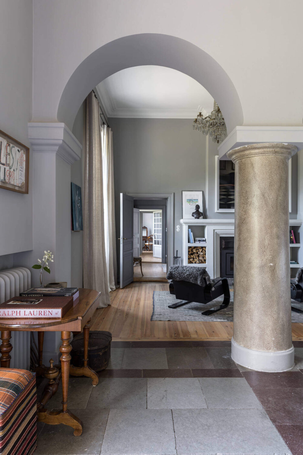 A Stylish Gray Apartment in a Swedish Castle 13 gray-apartment-swedish-castle-nordroom