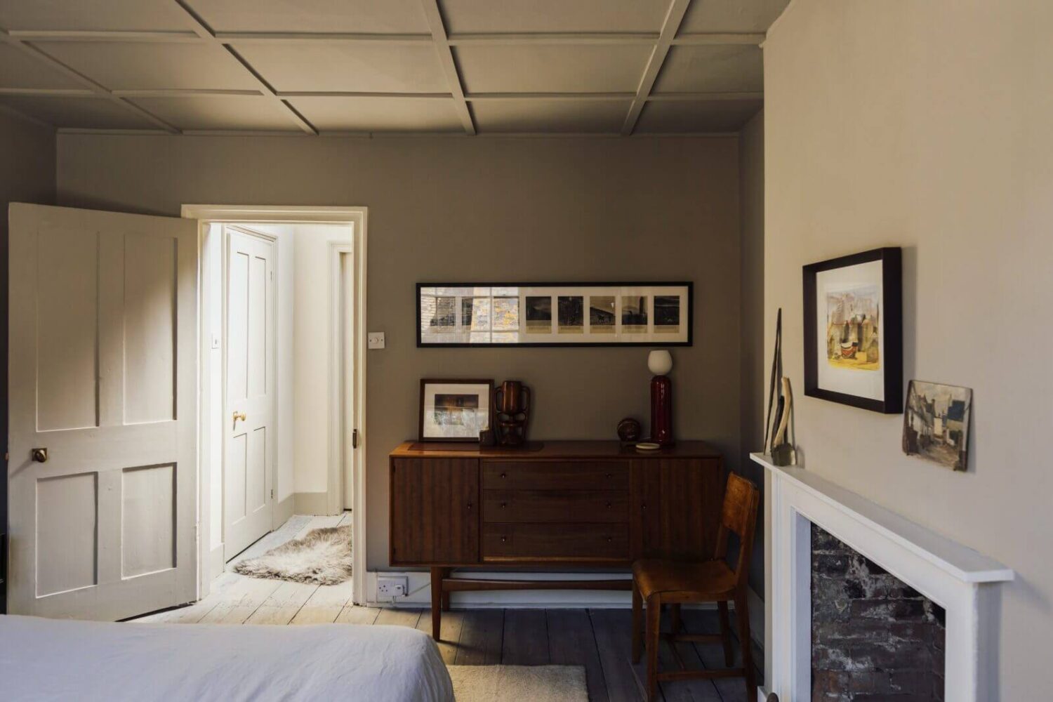 Moody Colors in a Unique Historic Apartment 16 grey bedroom historic apartment england nordroom Moody Colors in a Unique Historic Apartment