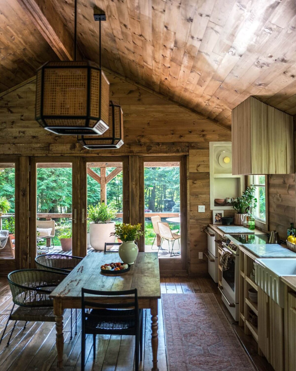 The Cabin by The Hunter Houses 12 kitchen-cabin-hunter-houses-nordroom