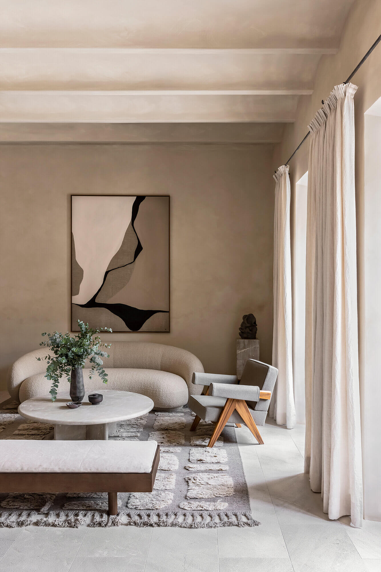 natural-living-room-historic-townhouse-majorca-durietz-design-nordroom