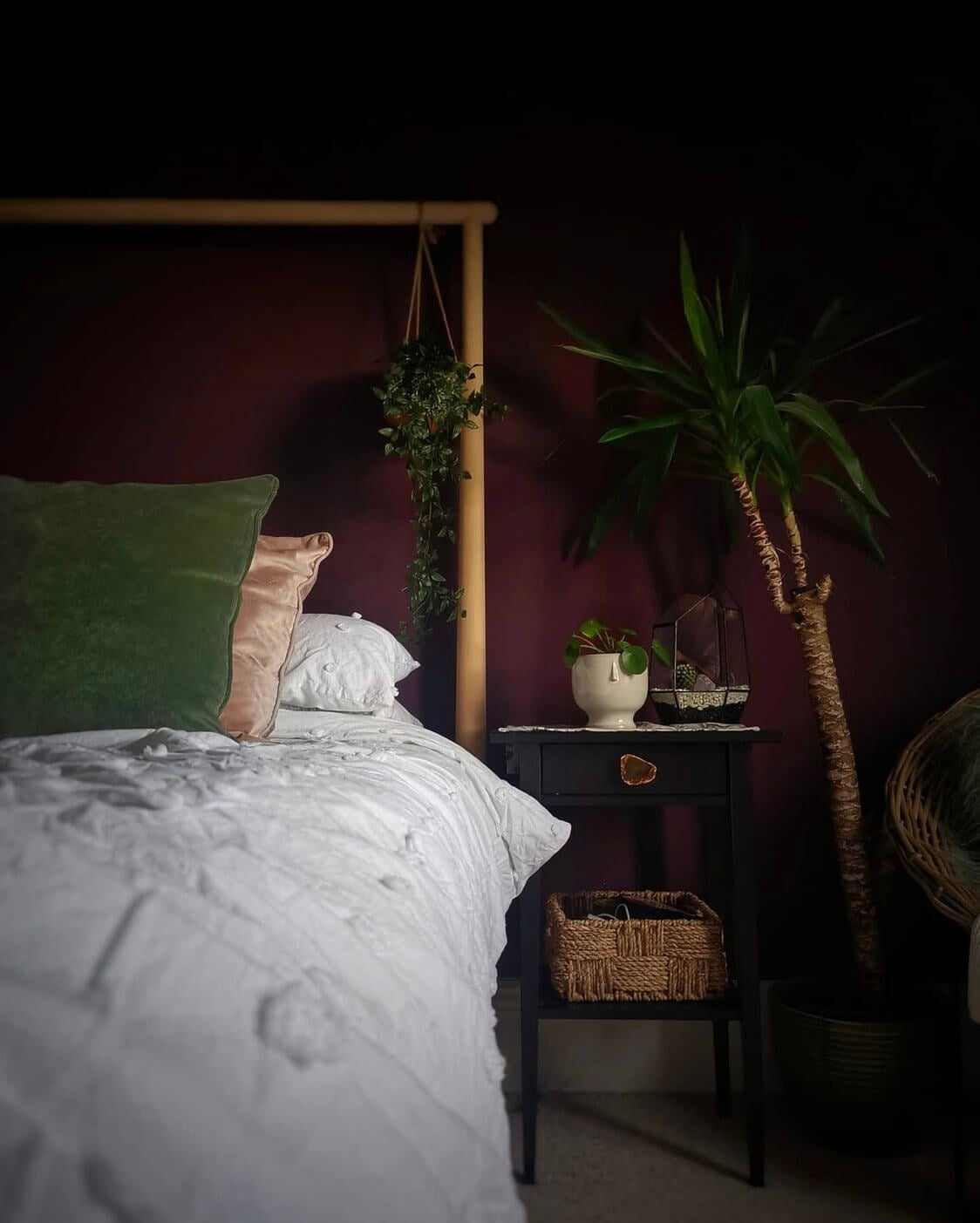 Heather's Colorful Eclectic Home in Scotland 12 purple-eclectic-bedroom-victorian-home-nordroom