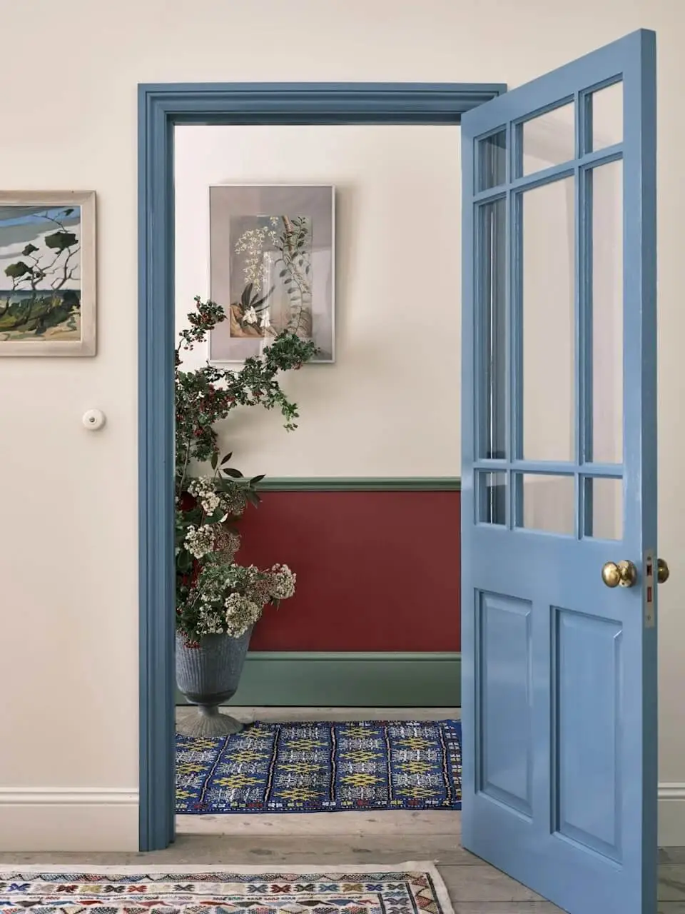 Home Decor Color Trends 2022: Natural Hues with Bright Pops 5 stone-blue-farrow-ball-colour-trends-2022-nordroom