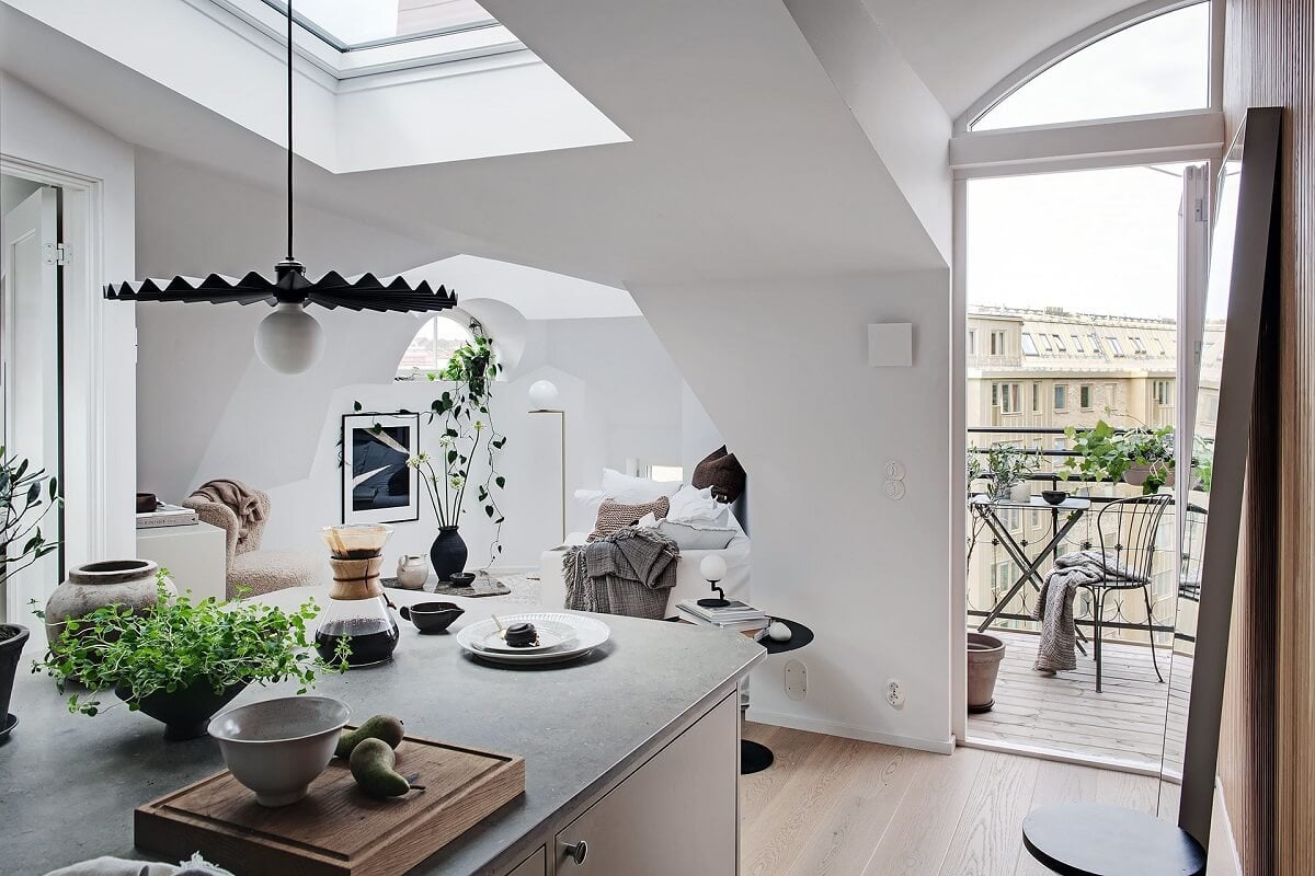 A Tiny but Light Attic Apartment in Sweden 2 tiny-light-scandinavian-attic-apartment-nordroom