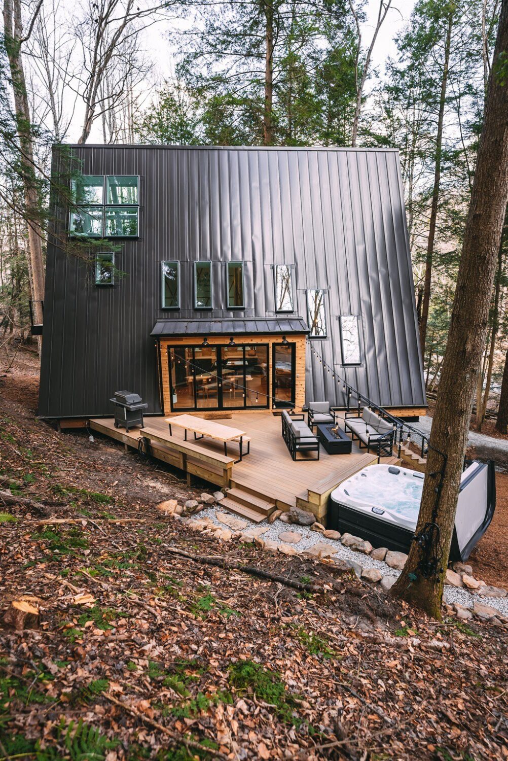 Dunlap Hollow A-Frame Cabin in Ohio 27 a-frame-cabin-airbnb-ohio-nordroom